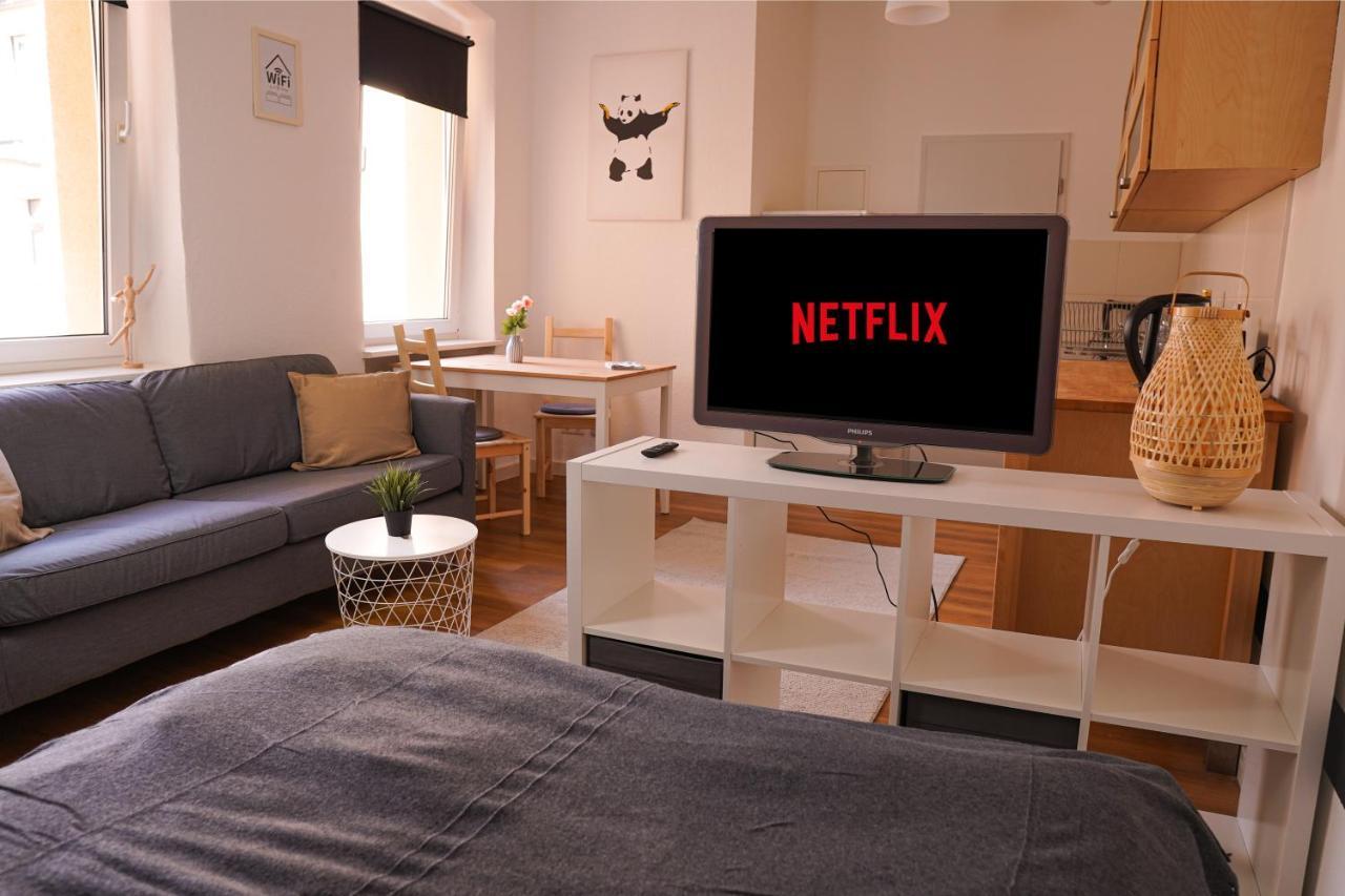 Fullhouse - Halle - T28 - Panda Apartment Eksteriør billede